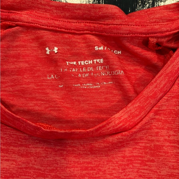 Men’s under armour tech tee - Picture 3 of 3